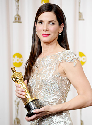 Image result for SANDRA BULLOCK AND HER OSCAR