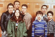 The cast of "Freaks And Geeks." From l-r: James Franco (as Daniel), Linda Cardellini (as Lindsay Weir, front, green jacket), Seth Rogan (as Ken Miller, plaid shirt), John Daley (as Sam Weir, front blue striped shirt), Martin Starr (as Bill Havenchuck, back wearing glasses) and Samm Levine (as Neal, far right). Photo credit: Chris Haston NBC, Inc. All Rights Reserved.