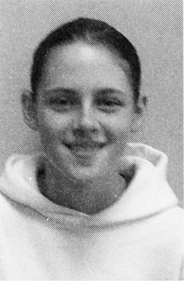 Kristen Stewart high school yearbook photo A.E. Wright Middle School in Calabasas, California